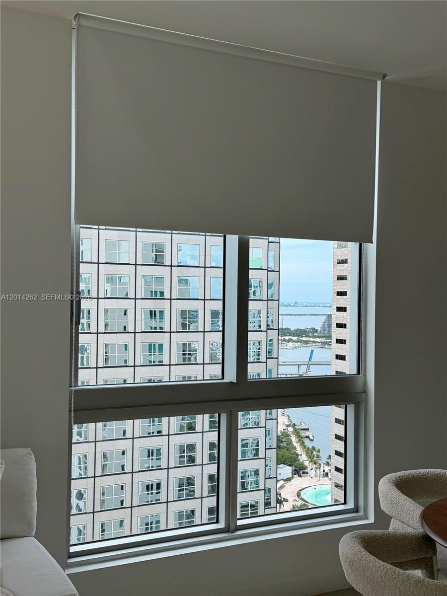 300 S Biscayne Blvd # 3701 Unit: T-3701