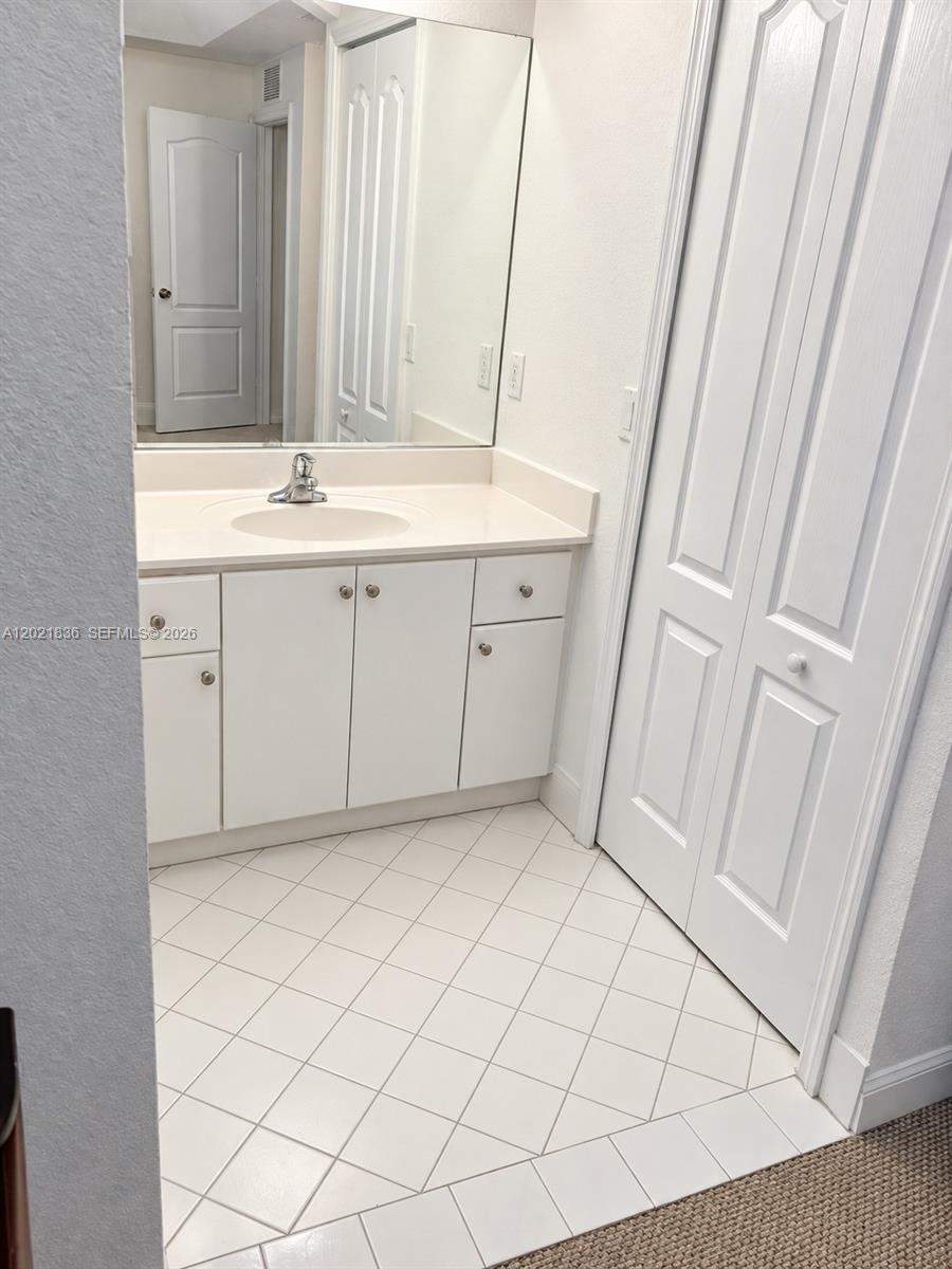 22631 SW 88th Pl # 18 Unit: 5-18