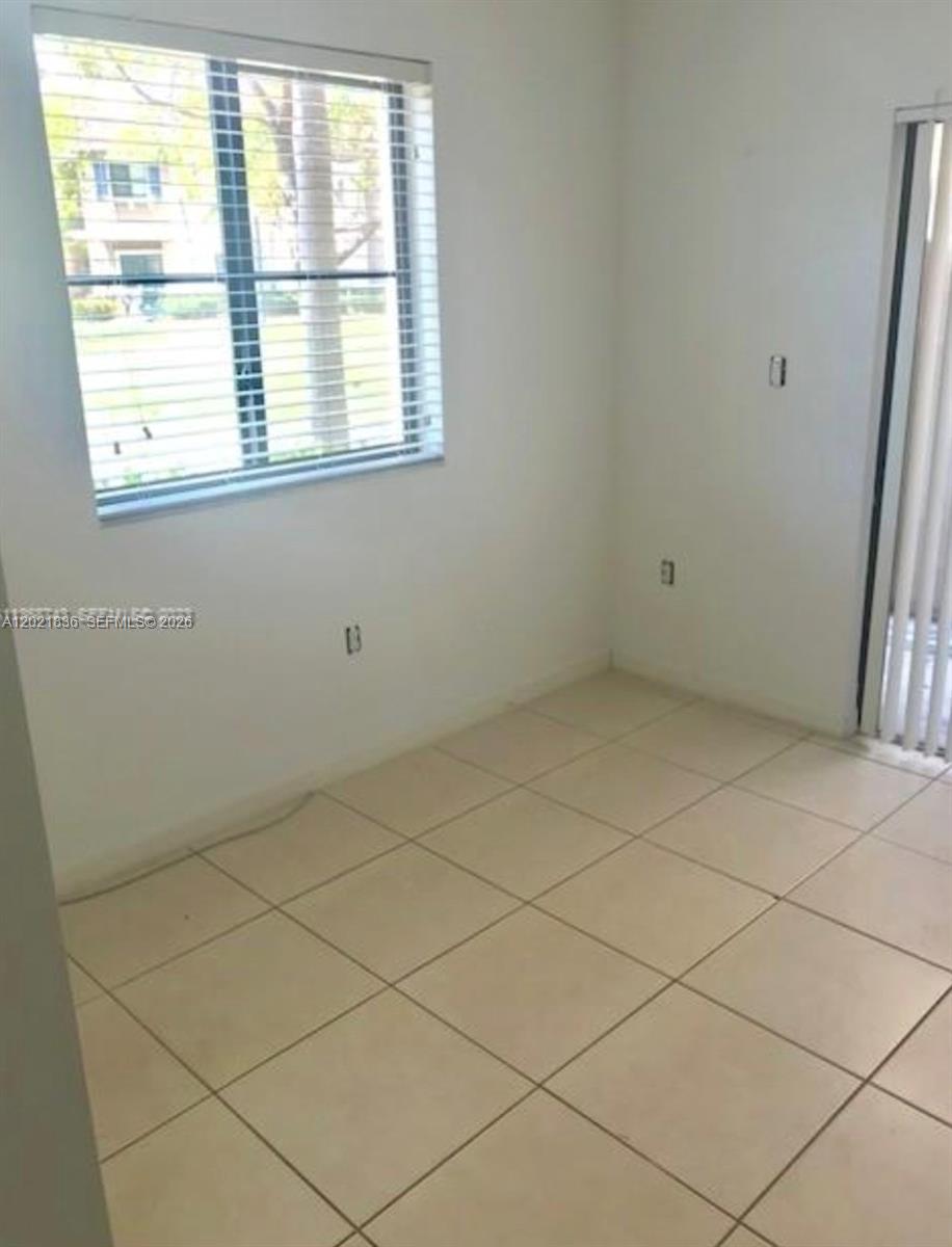 22631 SW 88th Pl # 18 Unit: 5-18