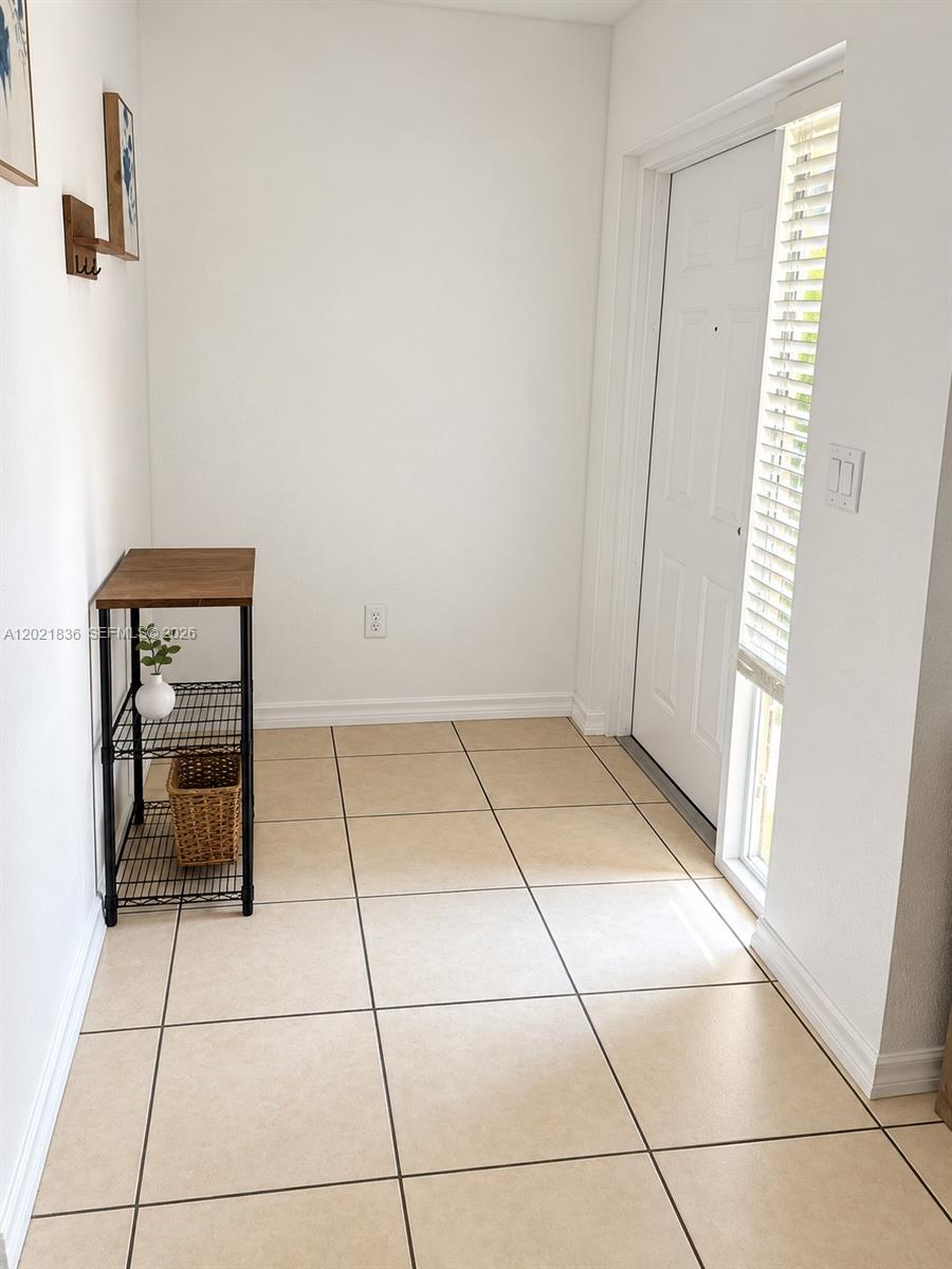 22631 SW 88th Pl # 18 Unit: 5-18