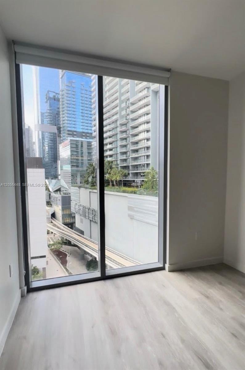 31 SE 6th St # 1503