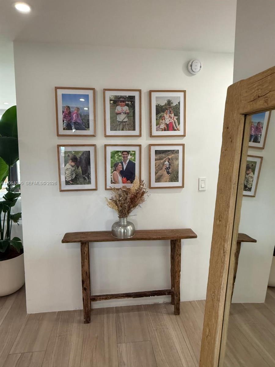 1111 Crandon Blvd # B1004