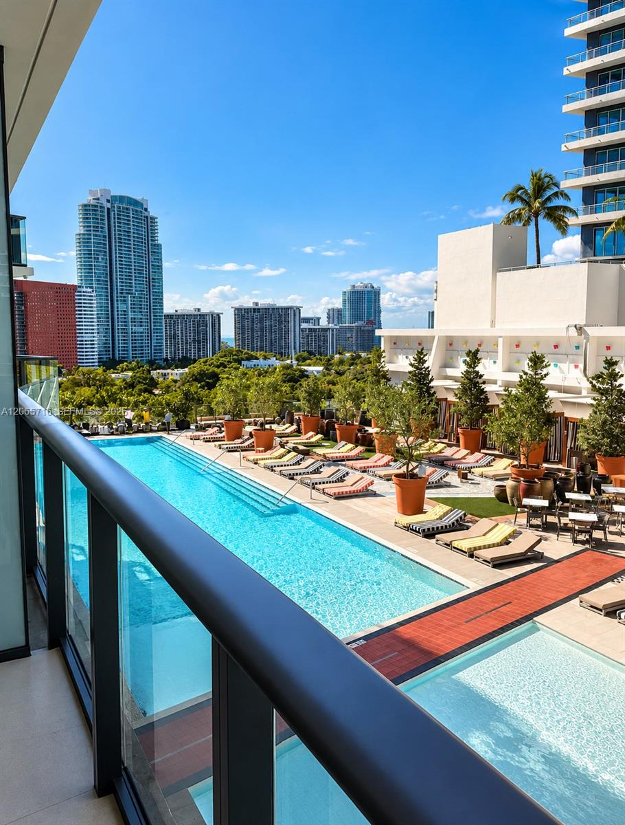 1300 S Miami Ave Unit 1008 Miami Fl Us 33130 730b9b6f0890e1abaf94a8f5136fd4a6