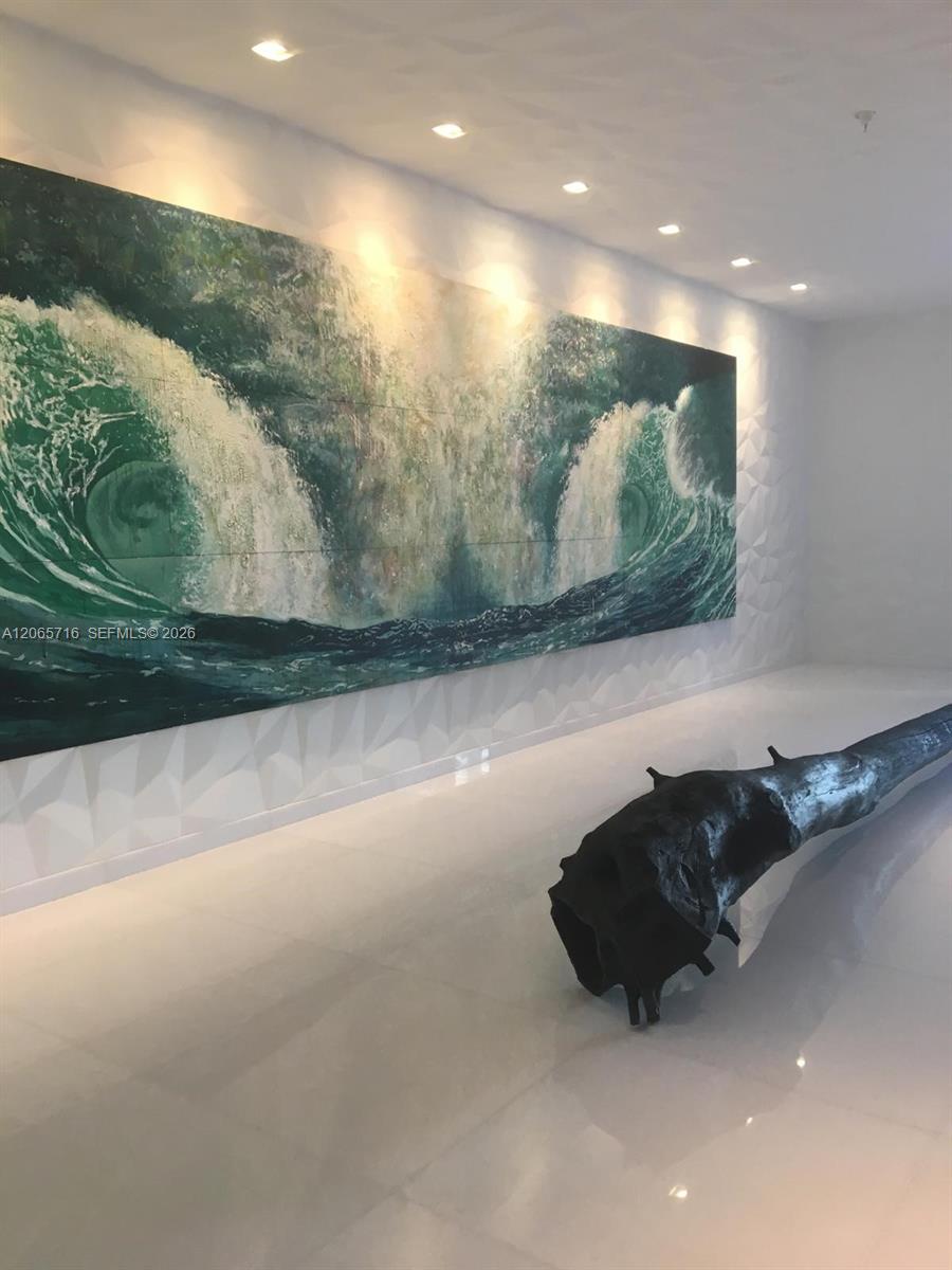 1300 S Miami Ave Unit: 1008