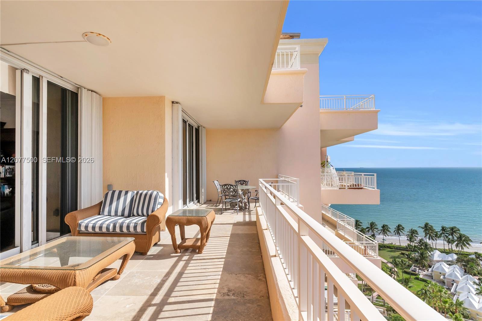 791 Crandon Blvd Unit: PH04