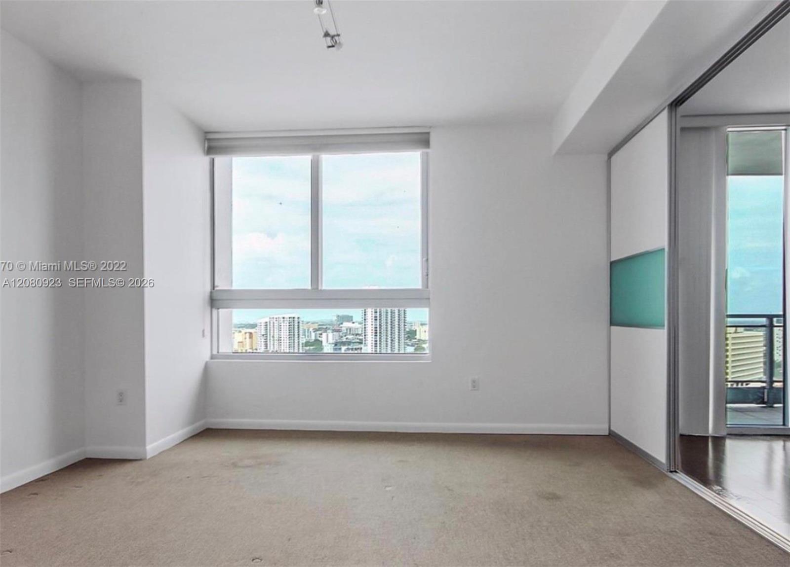 90 SW 3rd St # 2210