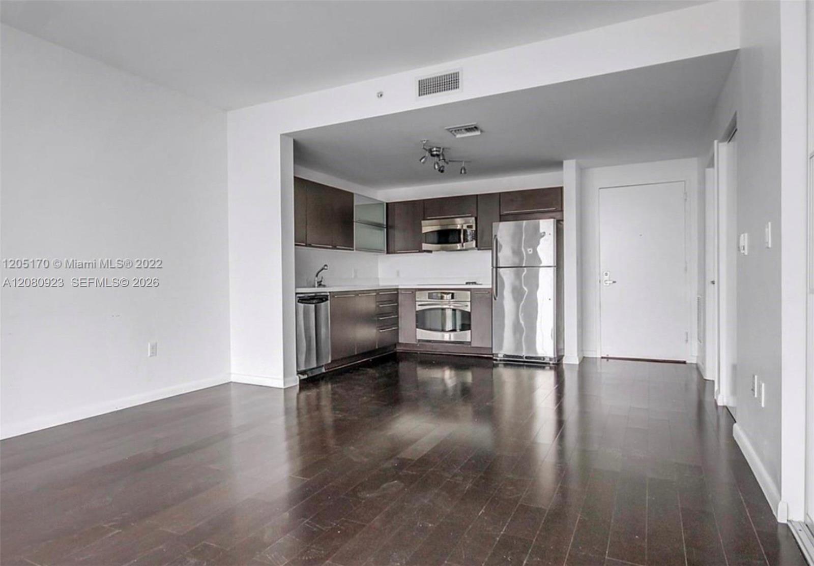 90 SW 3rd St # 2210