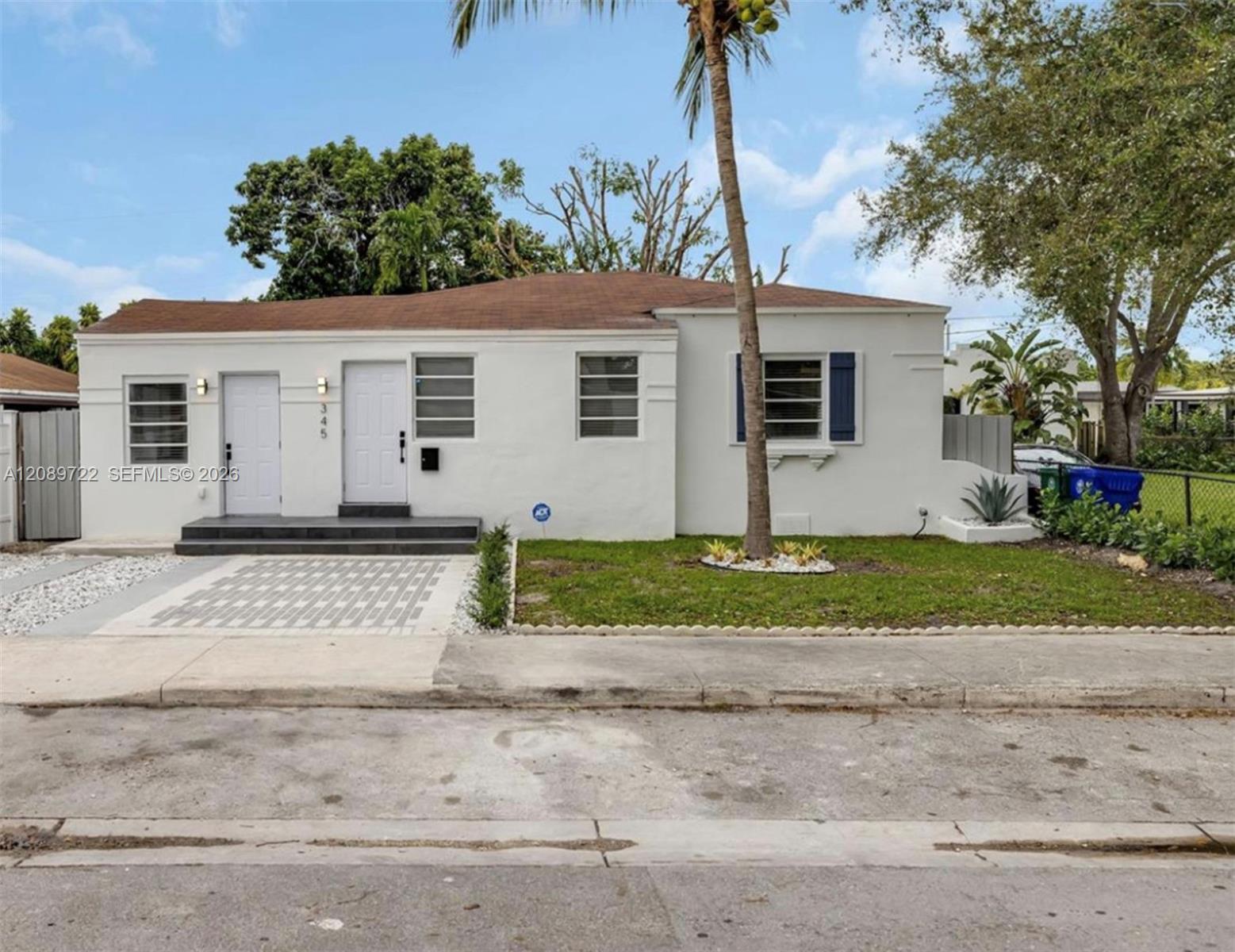 345 NW 44th St
