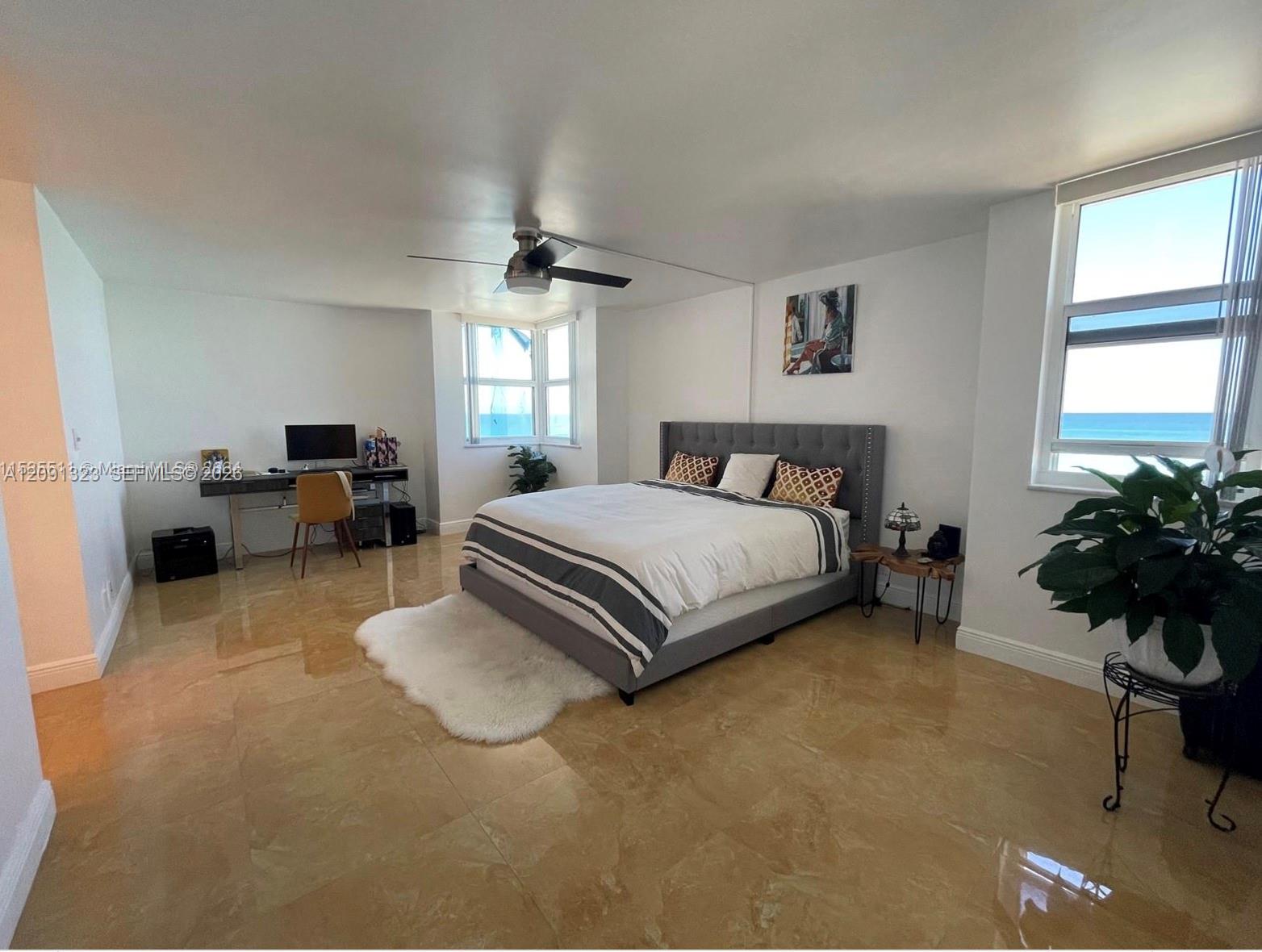 1890 S Ocean Dr # 702