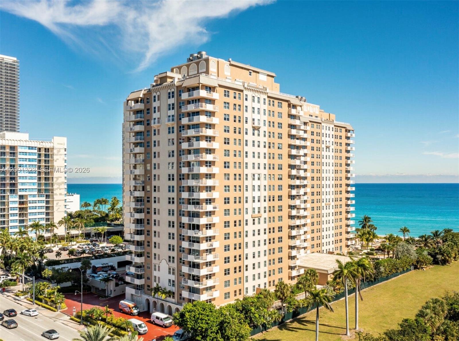 1890 S Ocean Dr # 702