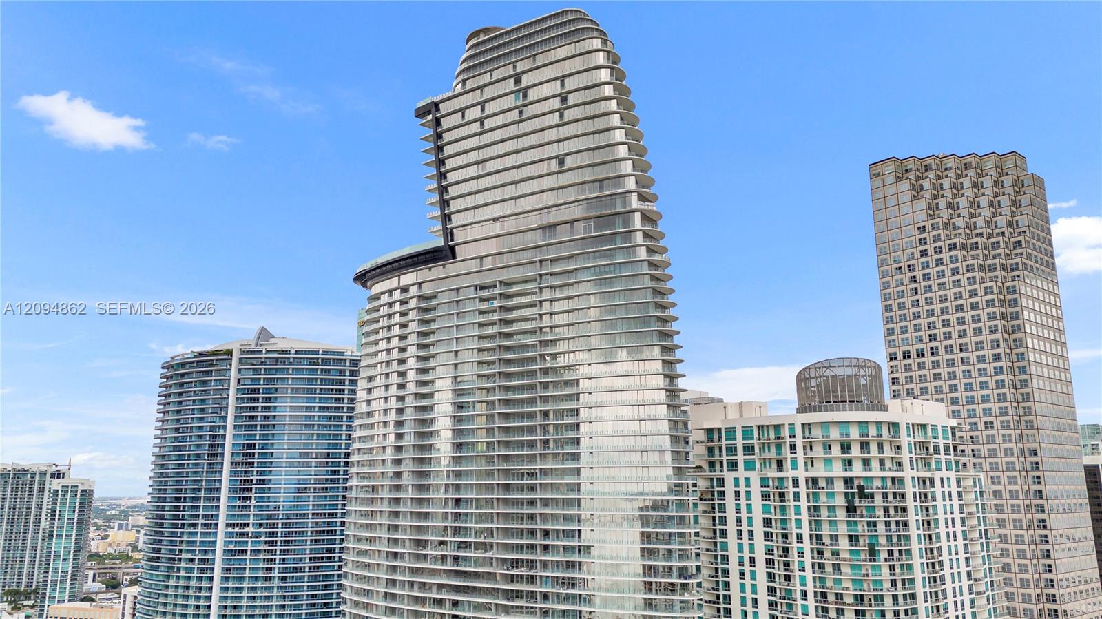 300 Biscayne Blvd Way # 4203