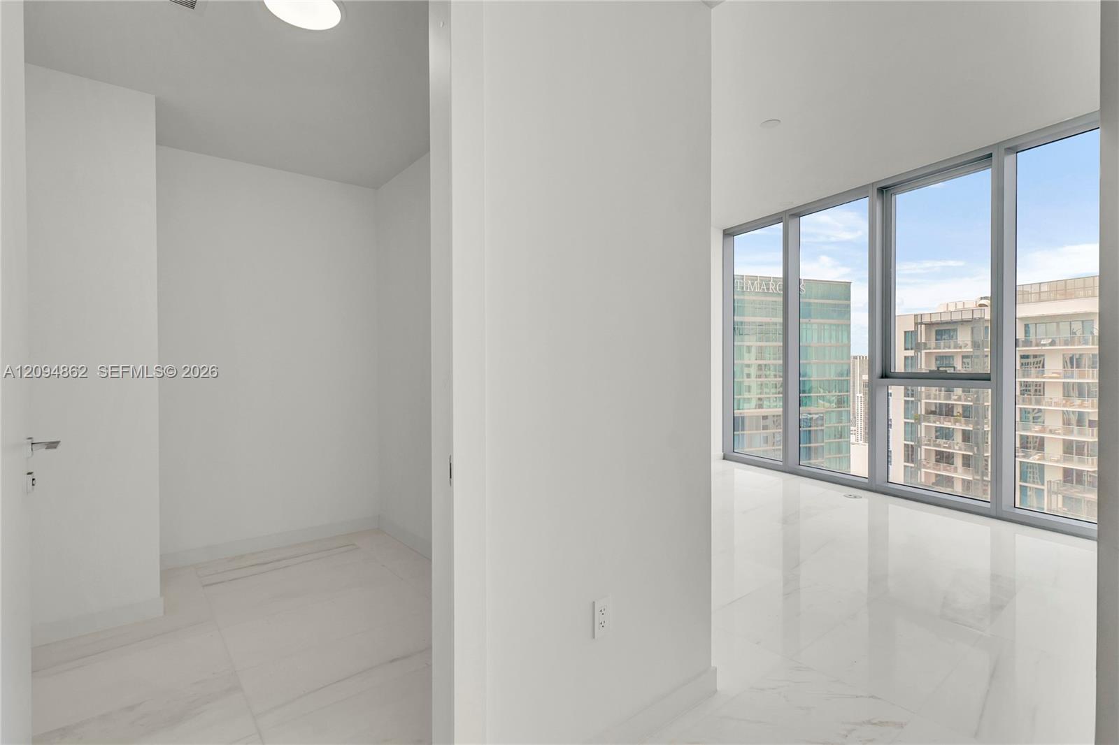 300 Biscayne Blvd Way # 4203