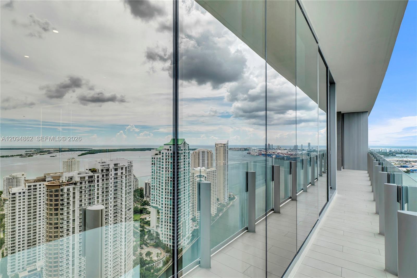300 Biscayne Blvd Way # 4203