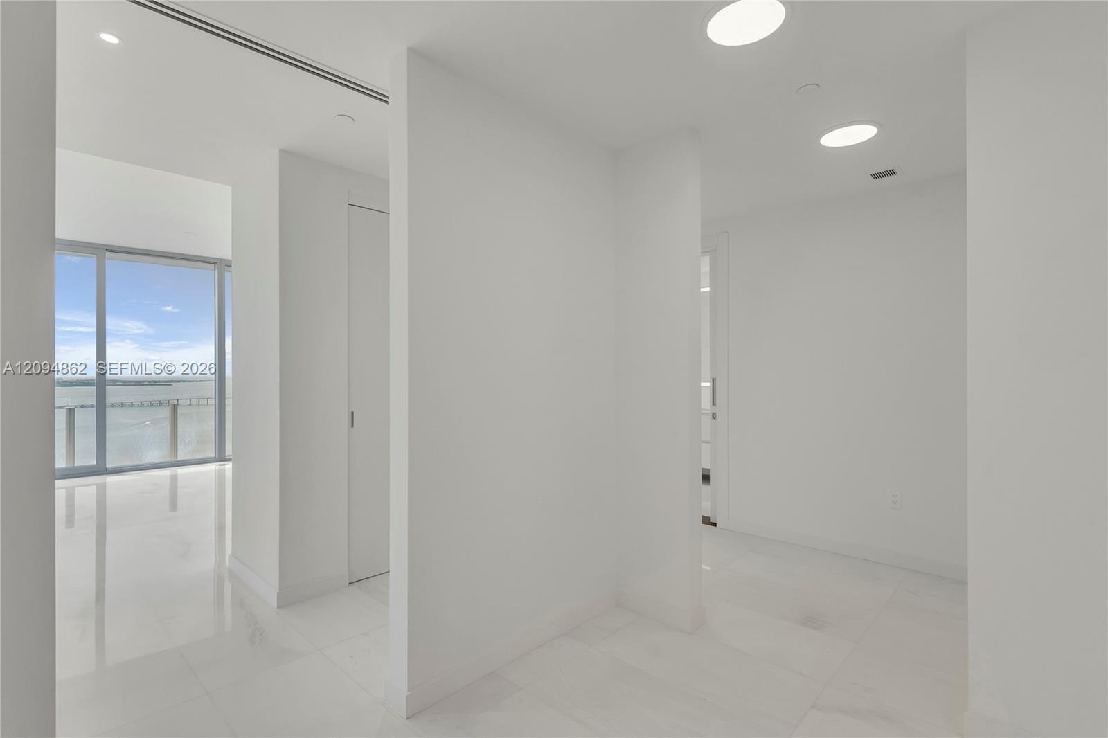300 Biscayne Blvd Way # 4203