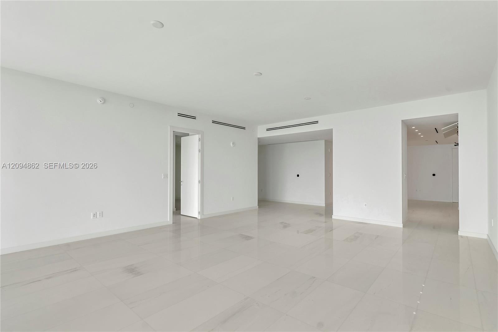 300 Biscayne Blvd Way # 4203