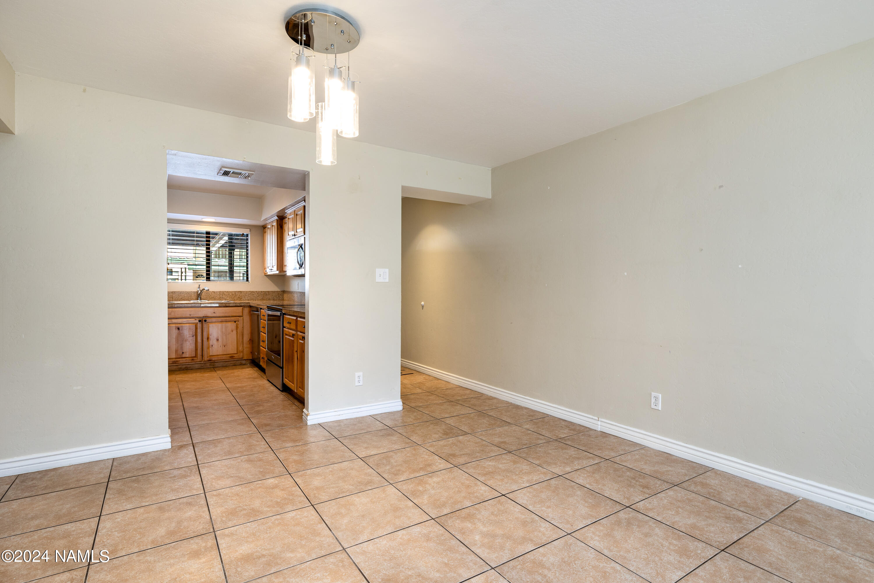 3200 S Litzler Drive, 24-146