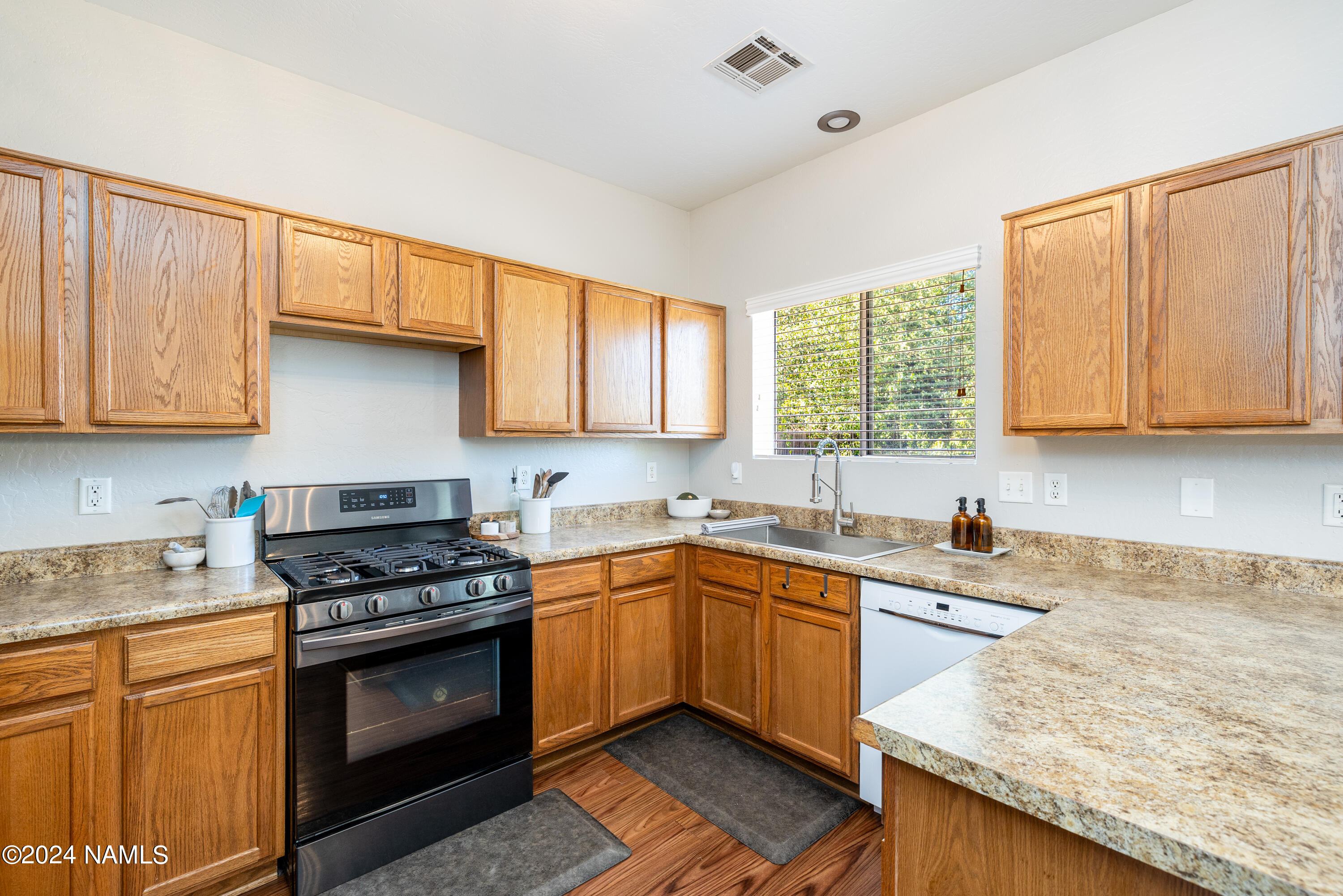 4371 Alpine Drive