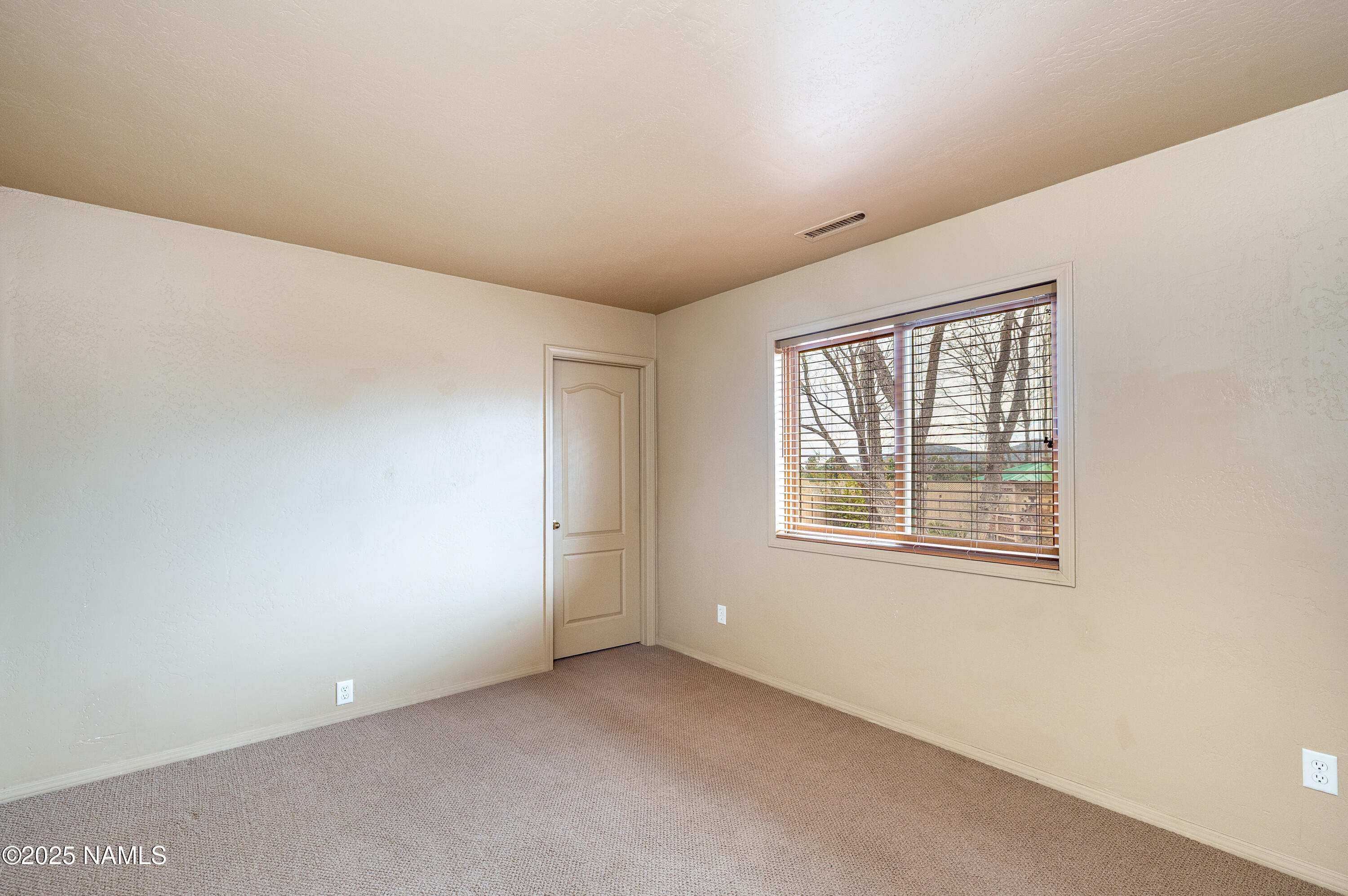 8285 Caballo Way