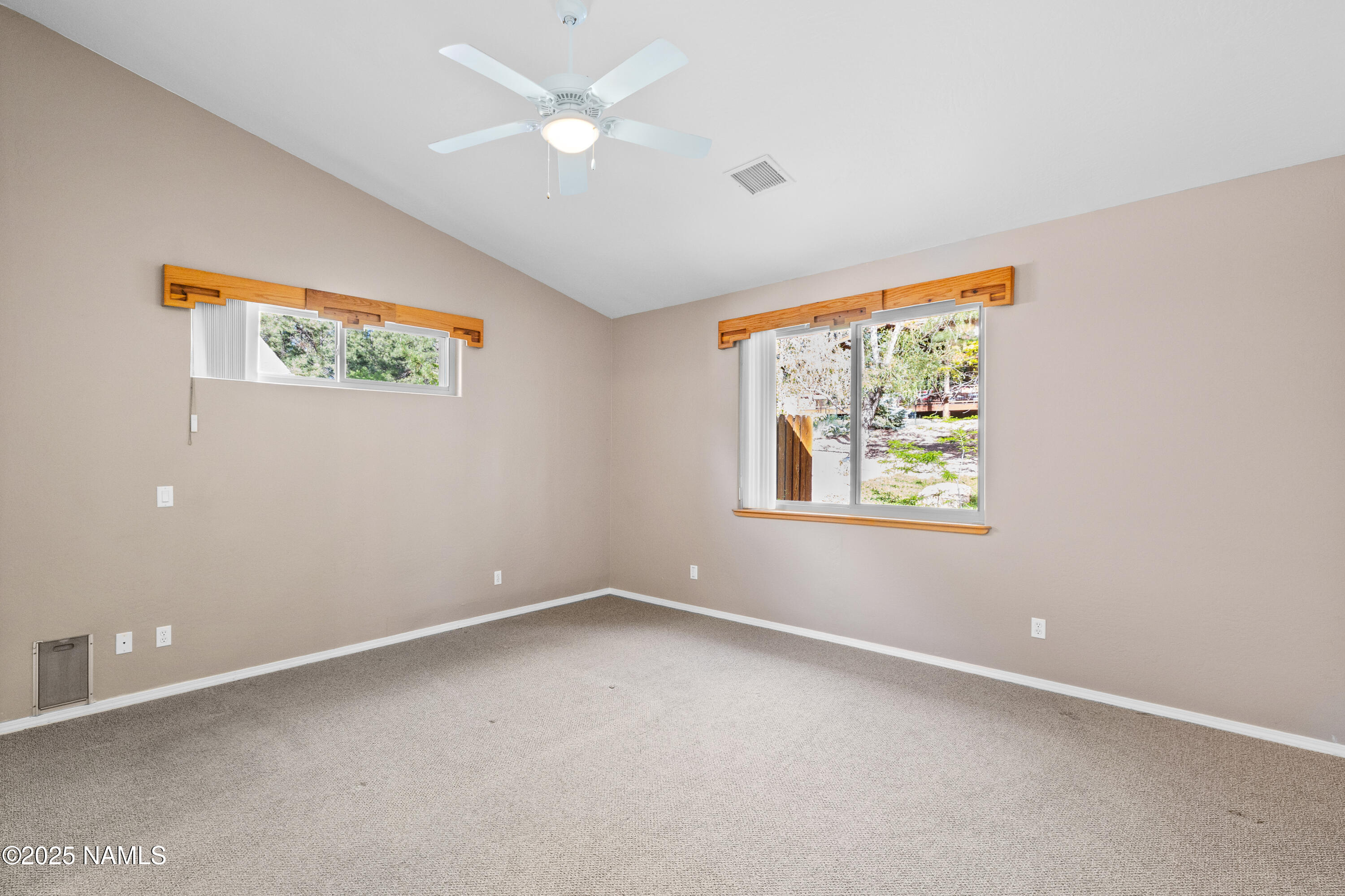 1734 N Mariposa Road