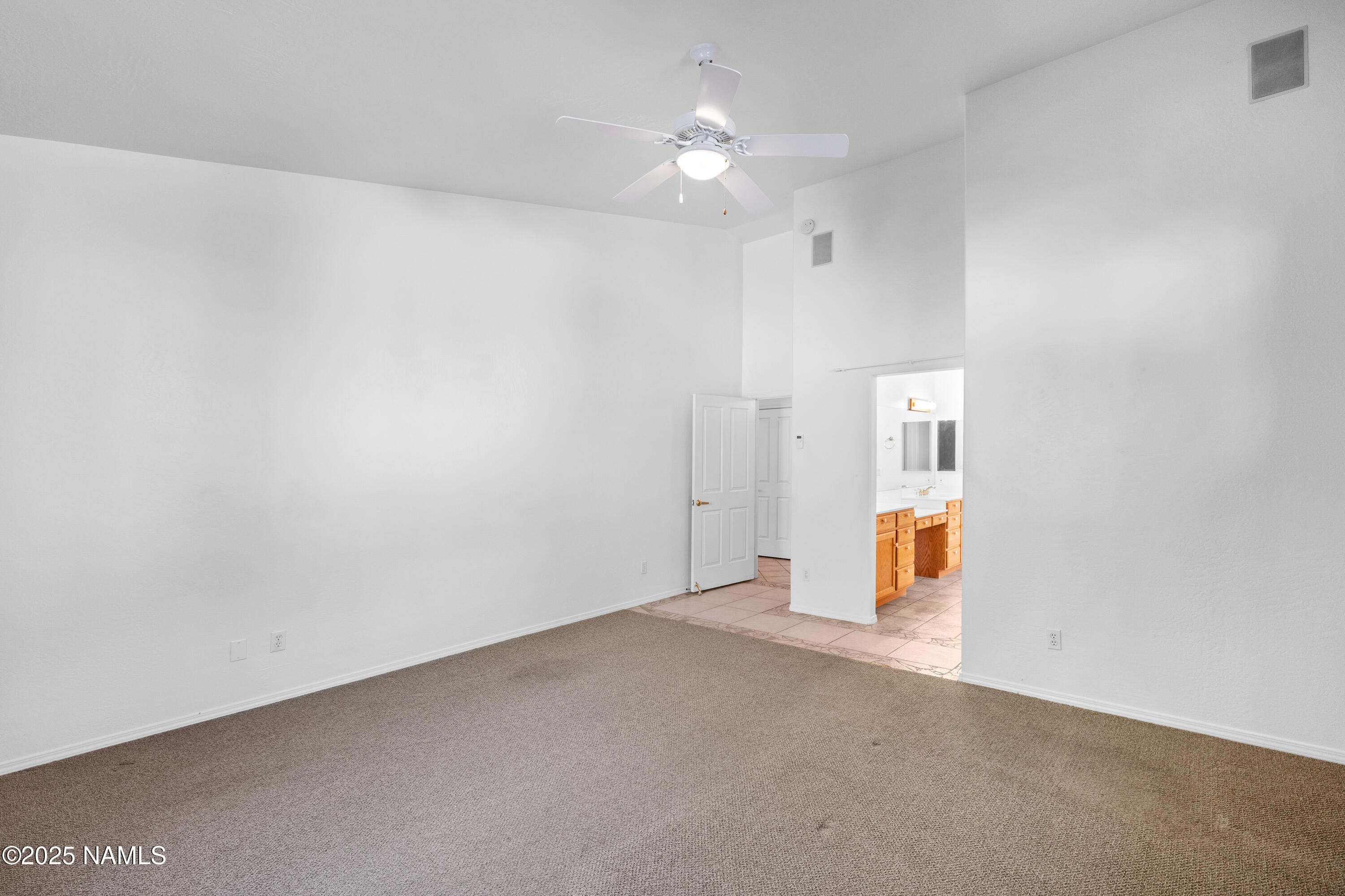 1734 N Mariposa Road