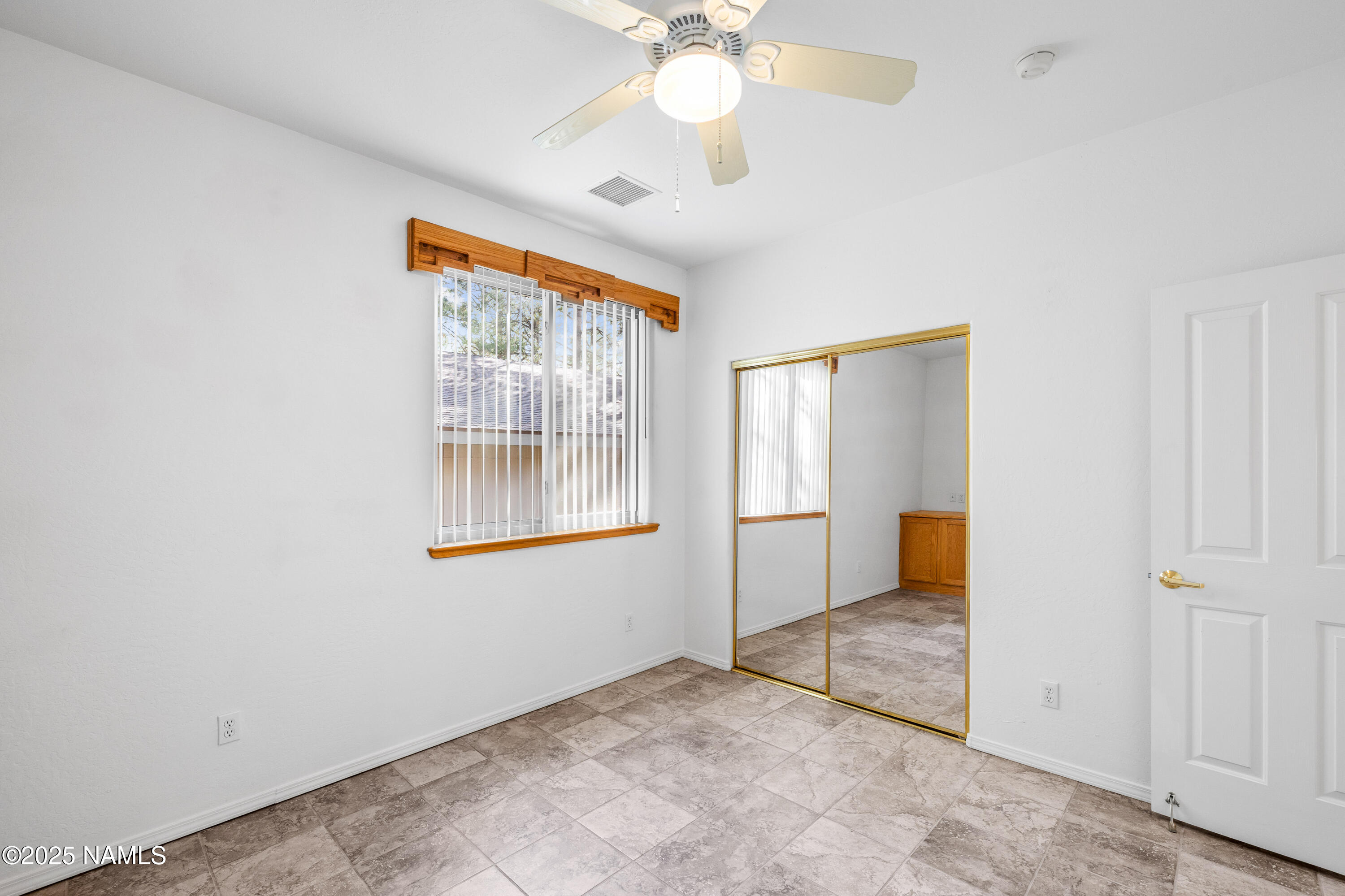 1734 N Mariposa Road