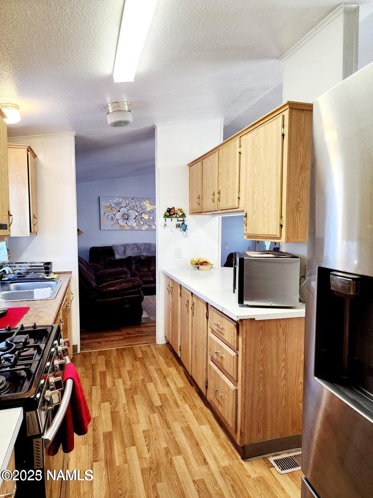 1450 W Kaibab Lane, 70