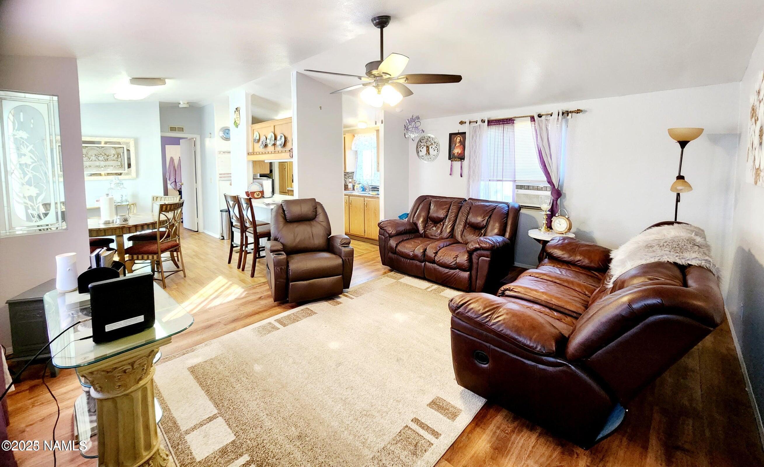1450 W Kaibab Lane, 70