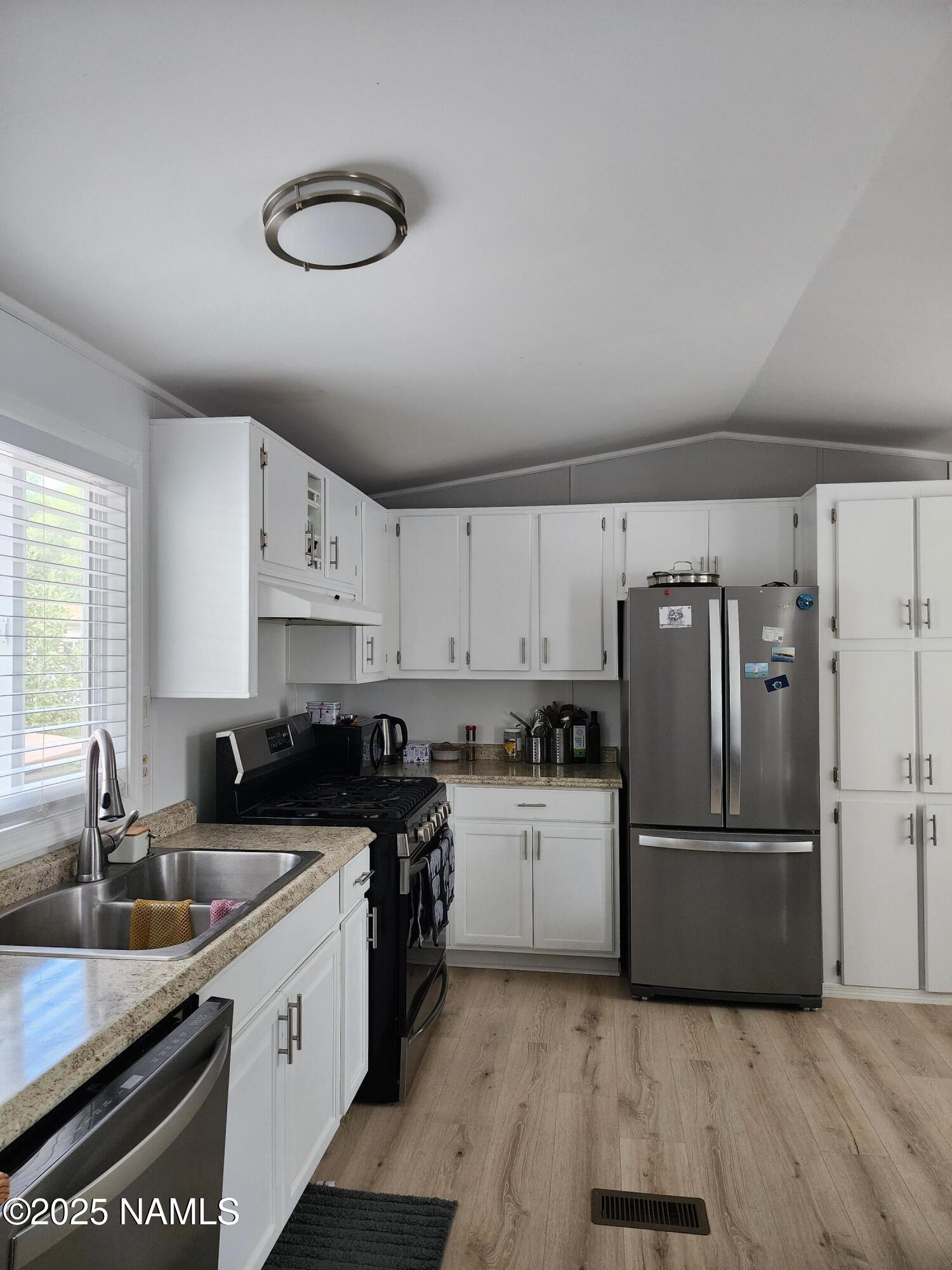 1450 W Kaibab Lane, 62