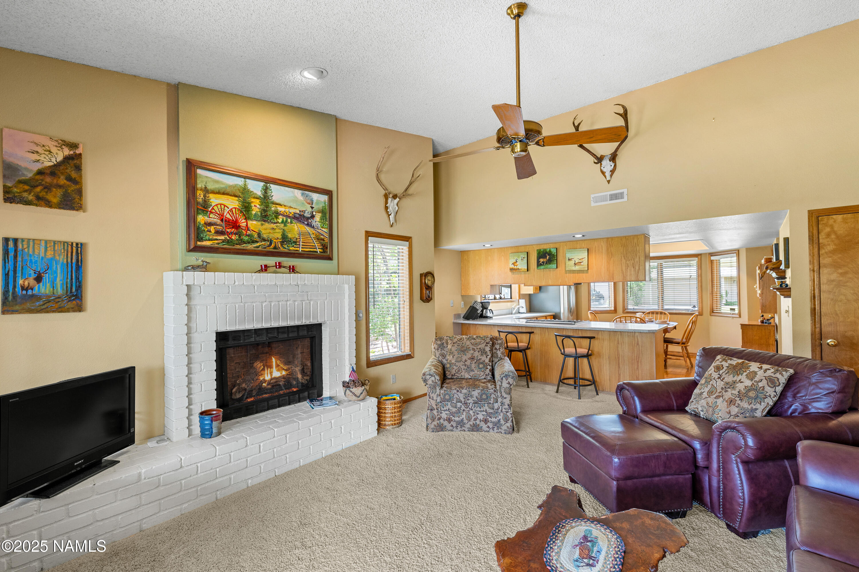 6236 E Willow Loop