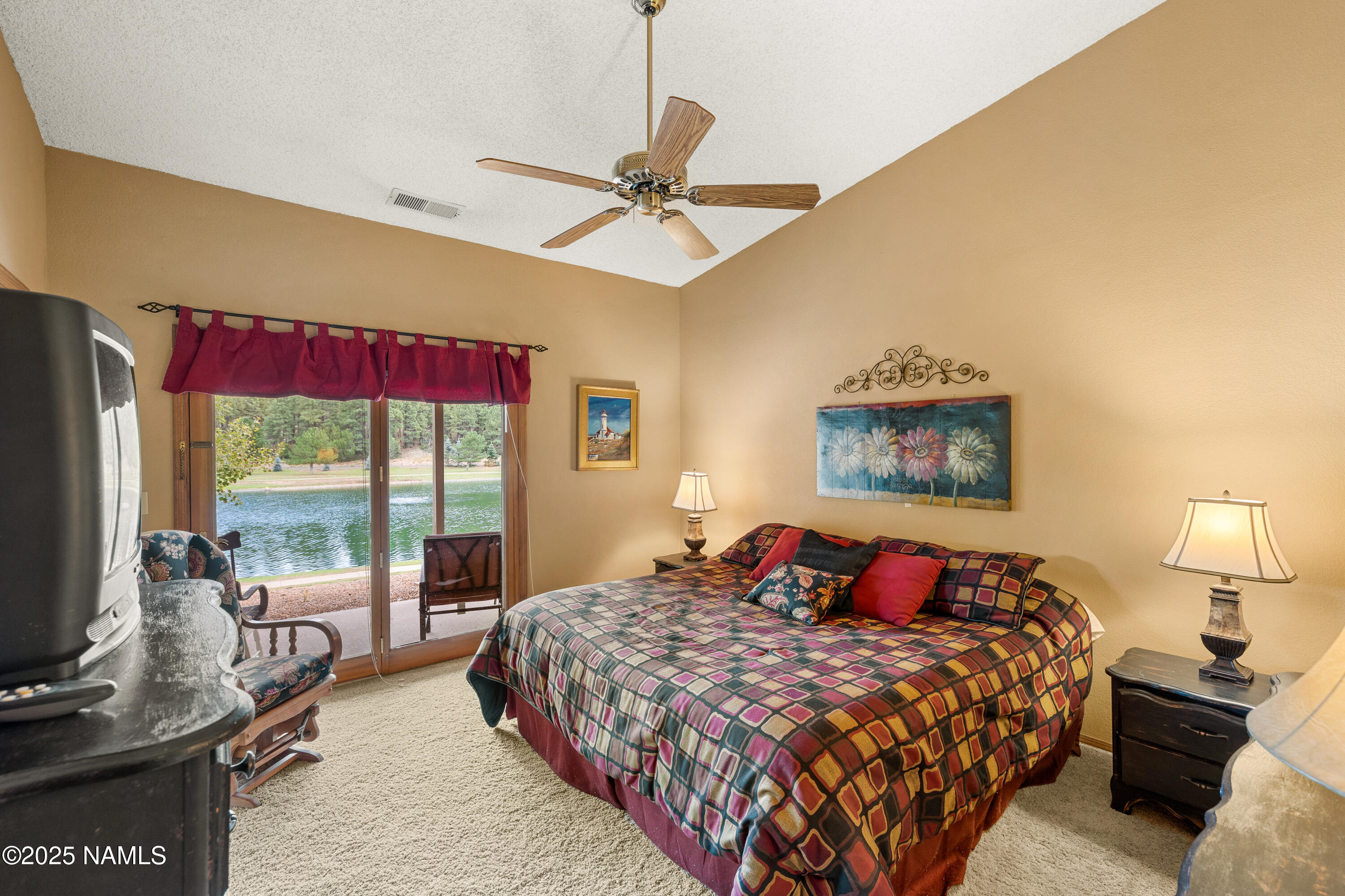 6236 E Willow Loop