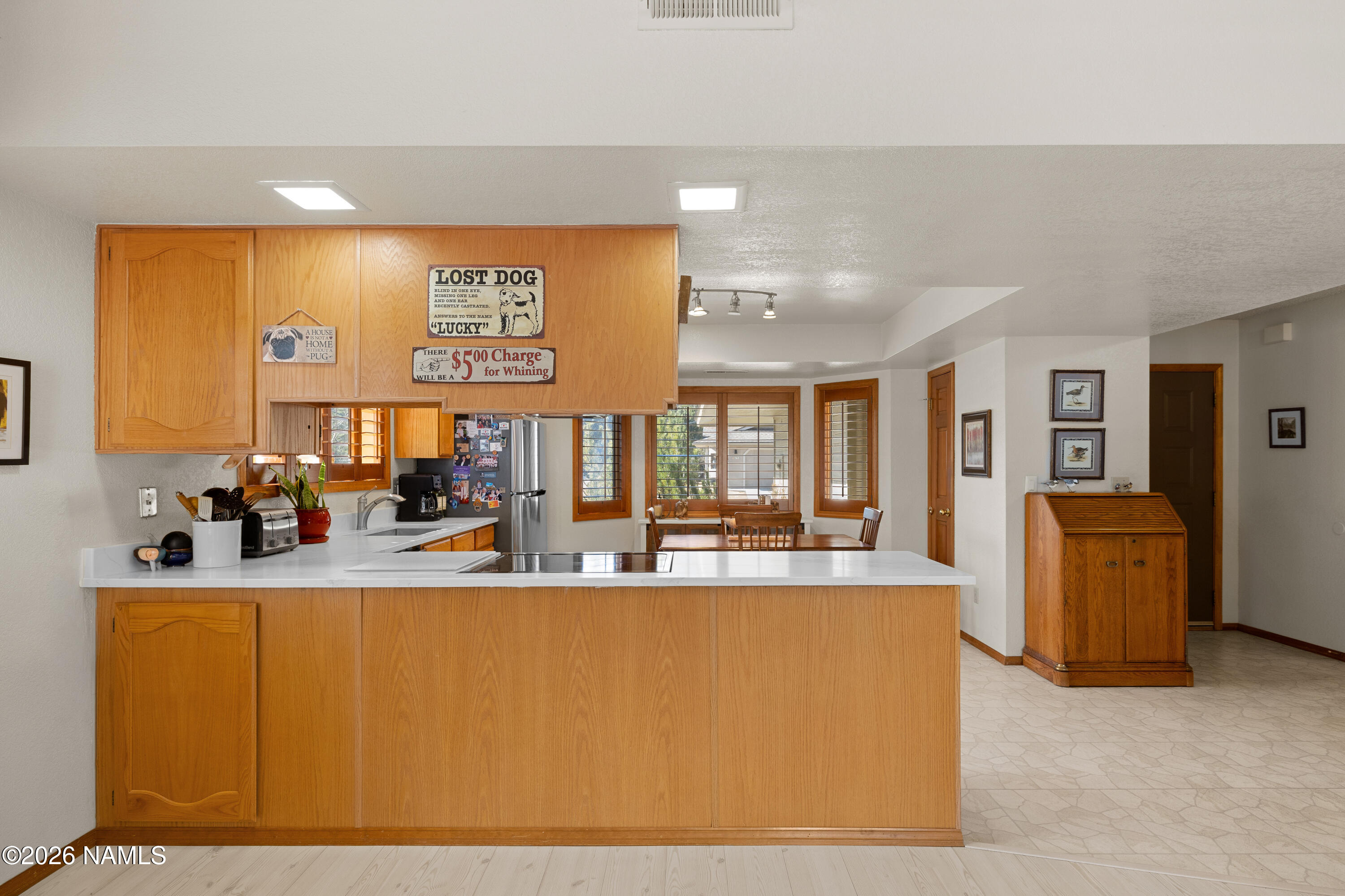6130 E Laurel Loop