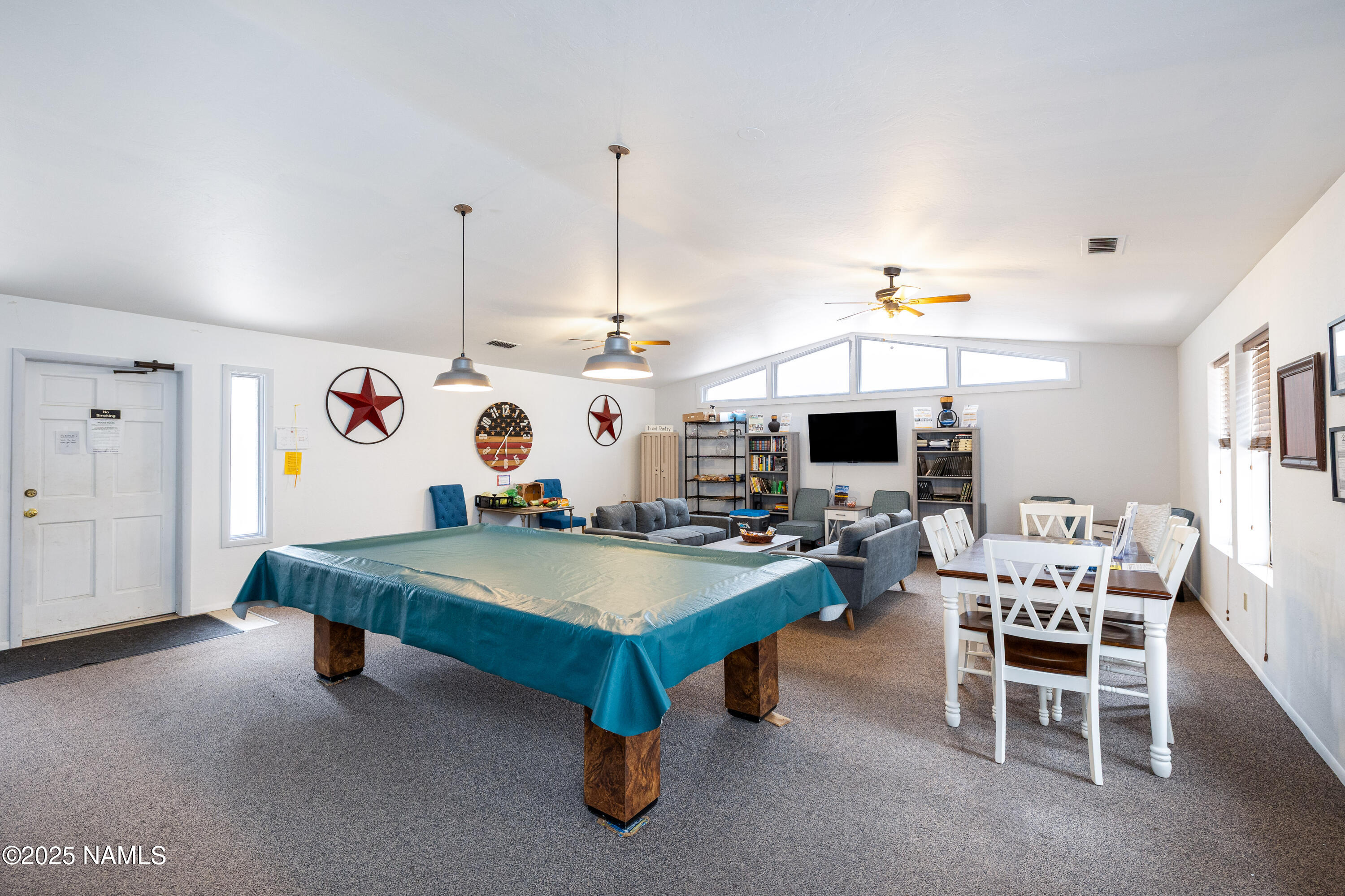 2401 W Route 66 17