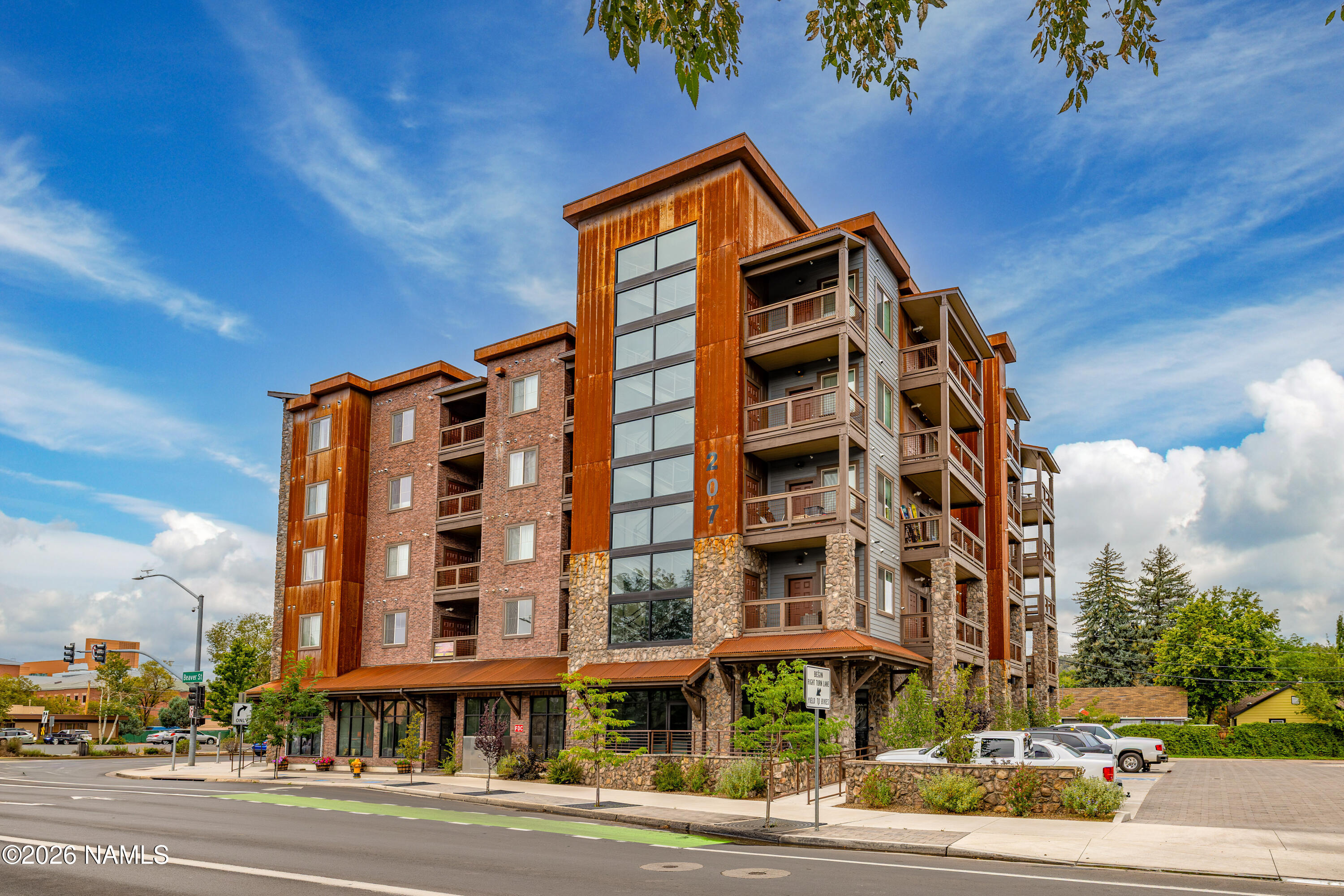 207 S Beaver Street 508