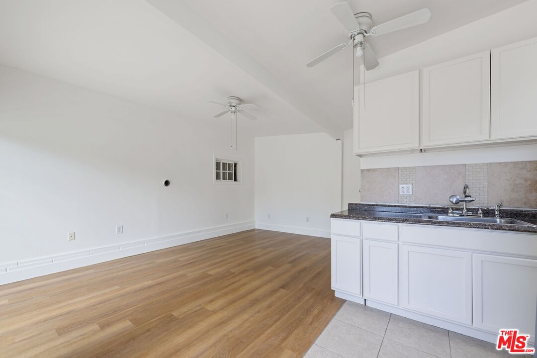 366 S Crescent Heights Blvd