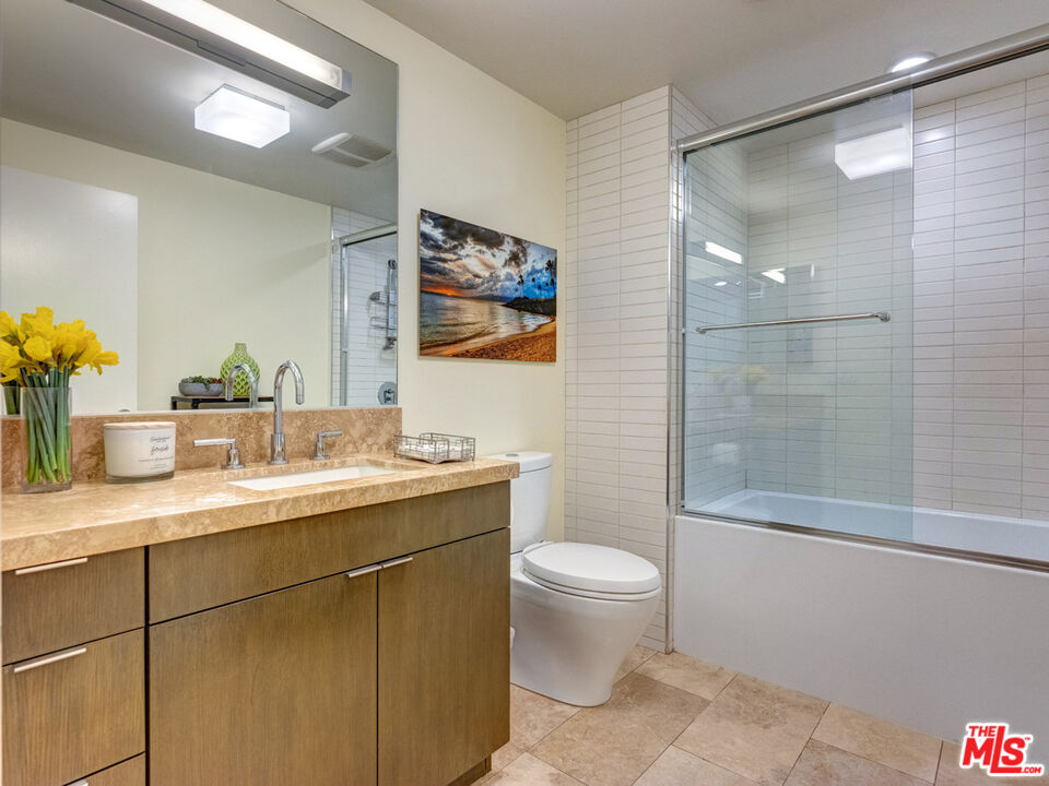 1705 Ocean Ave Unit: 105