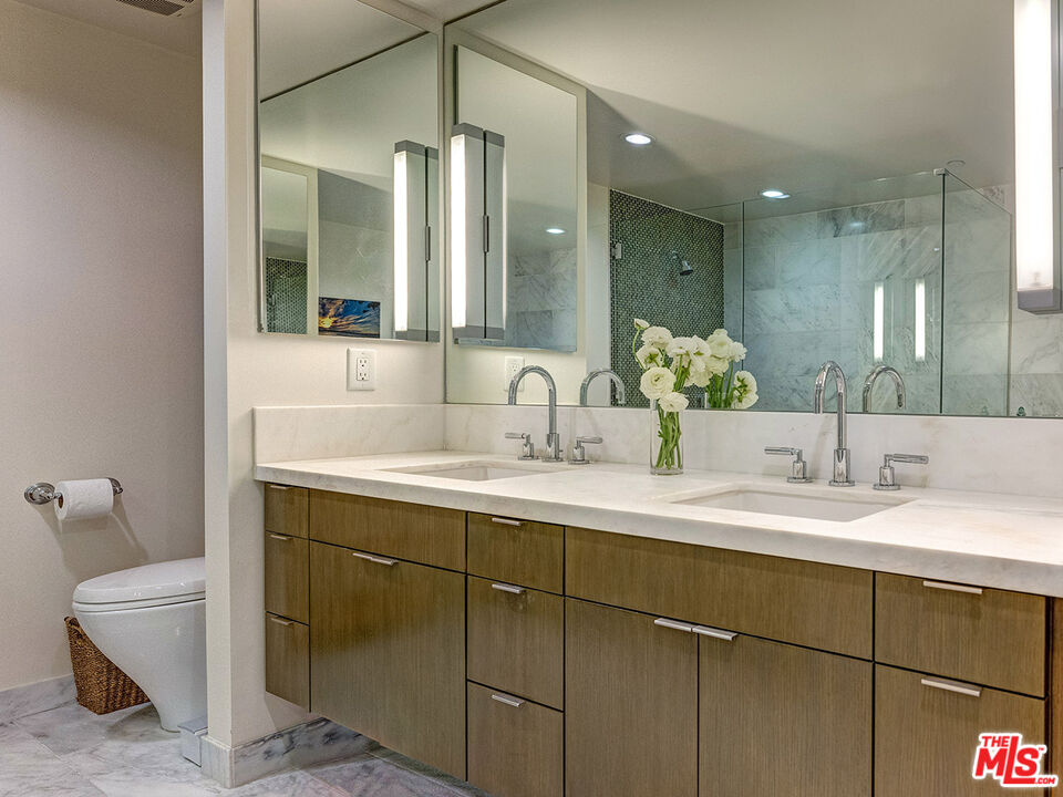 1705 Ocean Ave Unit: 105