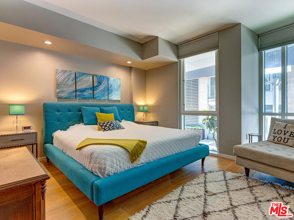 1705 Ocean Ave Unit: 105