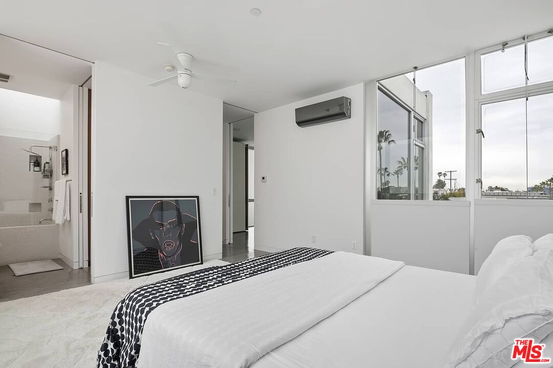1121 Abbot Kinney Blvd Unit: F