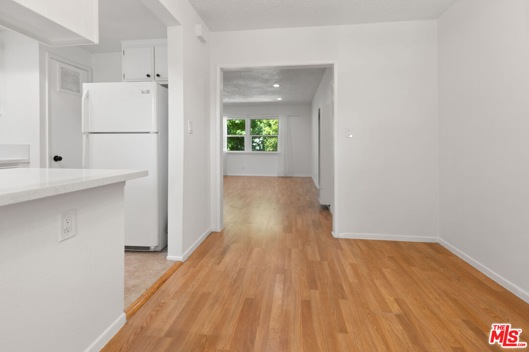 5830 Bowcroft St Unit: 4