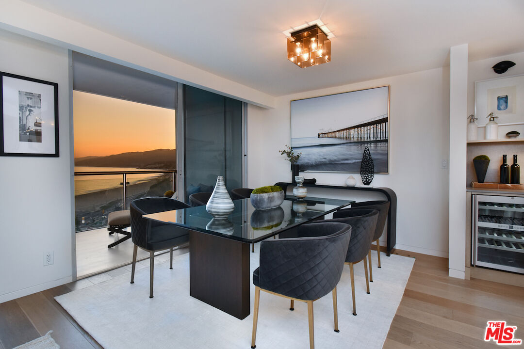 201 Ocean Ave Unit: 906P
