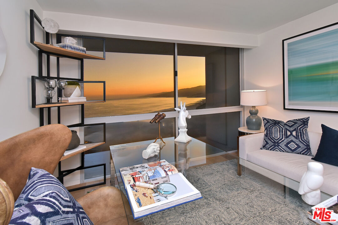 201 Ocean Ave Unit: 906P