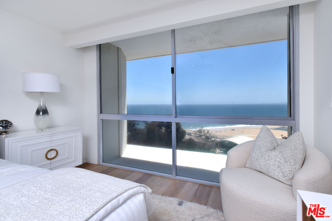 201 Ocean Ave Unit: 906P