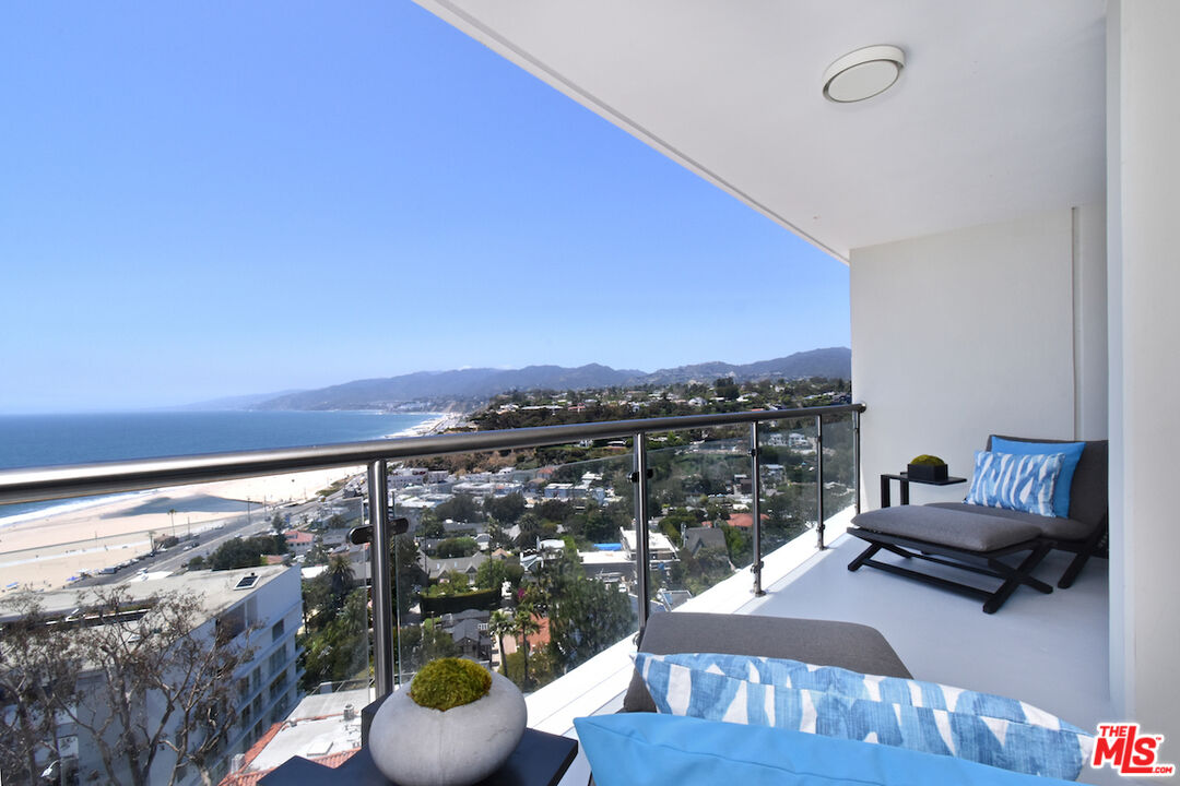 201 Ocean Ave Unit: 906P