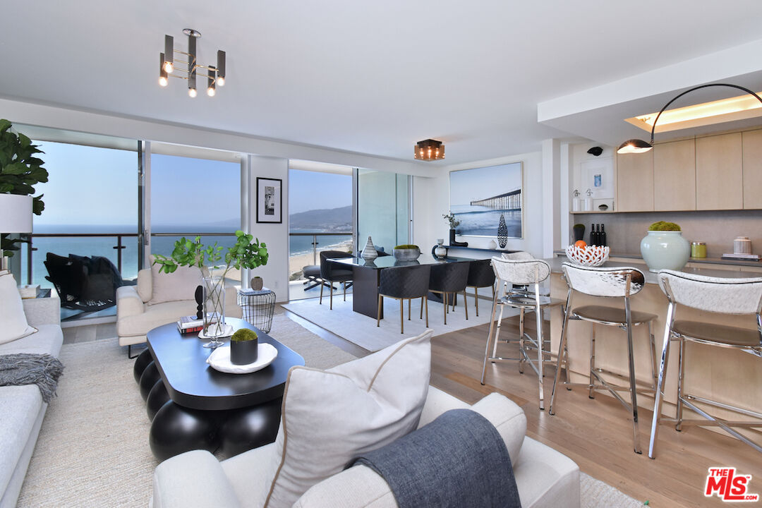 201 Ocean Ave Unit: 906P