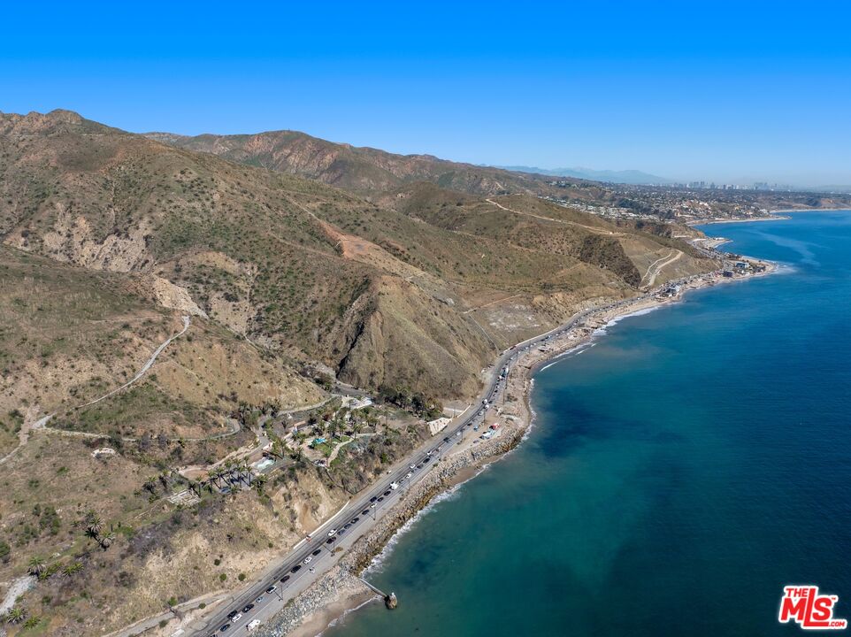 19355 Pacific Coast Hwy