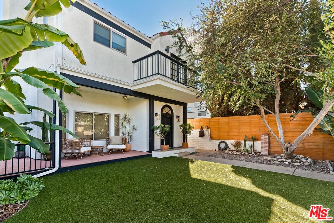 810 Commonwealth Ave