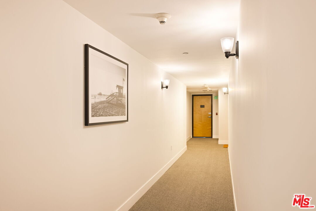 325 Arnaz Dr Unit: 304