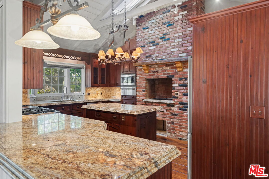 4780 Vista De Oro Ave