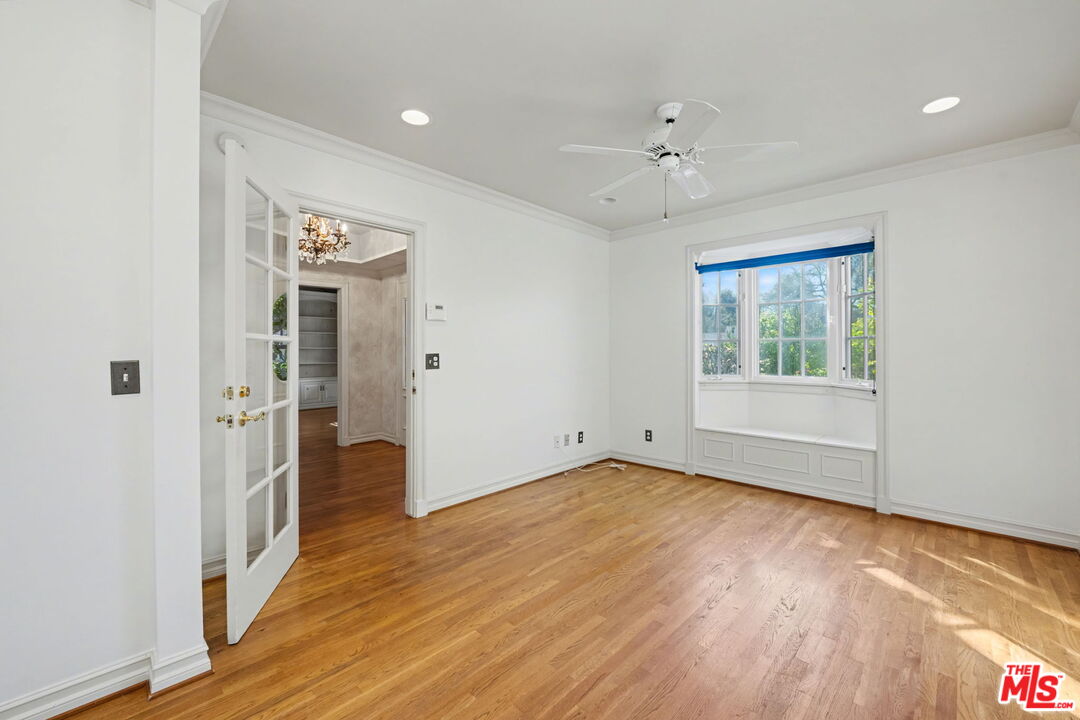 4780 Vista De Oro Ave