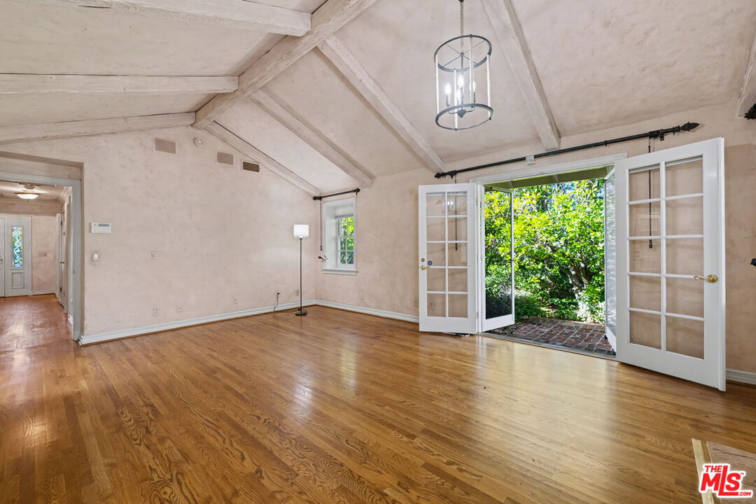 4780 Vista De Oro Ave